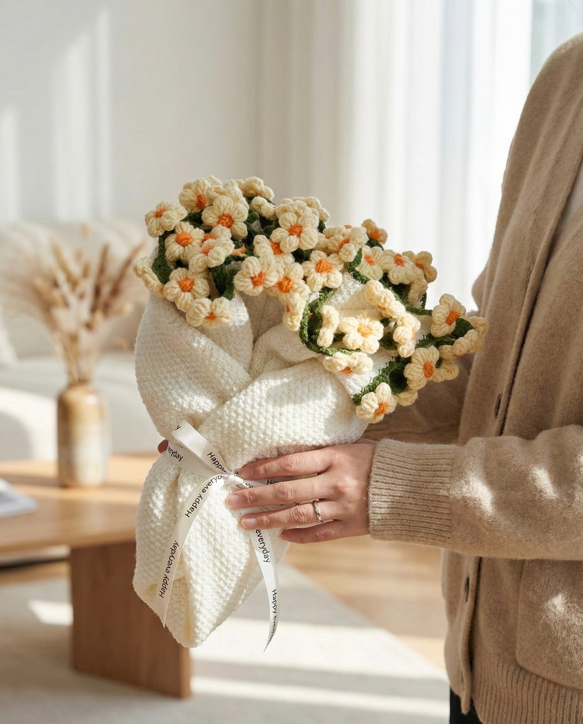 Petaly Bouquet Blanket – Cream Daisy